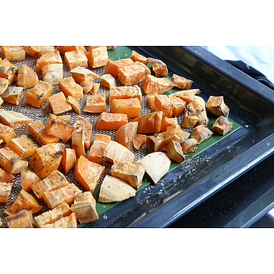 Beewise Silicone Baking Mat 30 x 40 cm