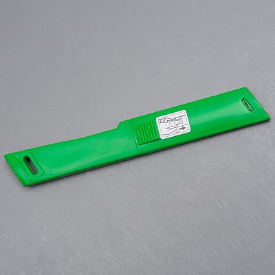 Kanetsune Kiridashi Knife Plastic