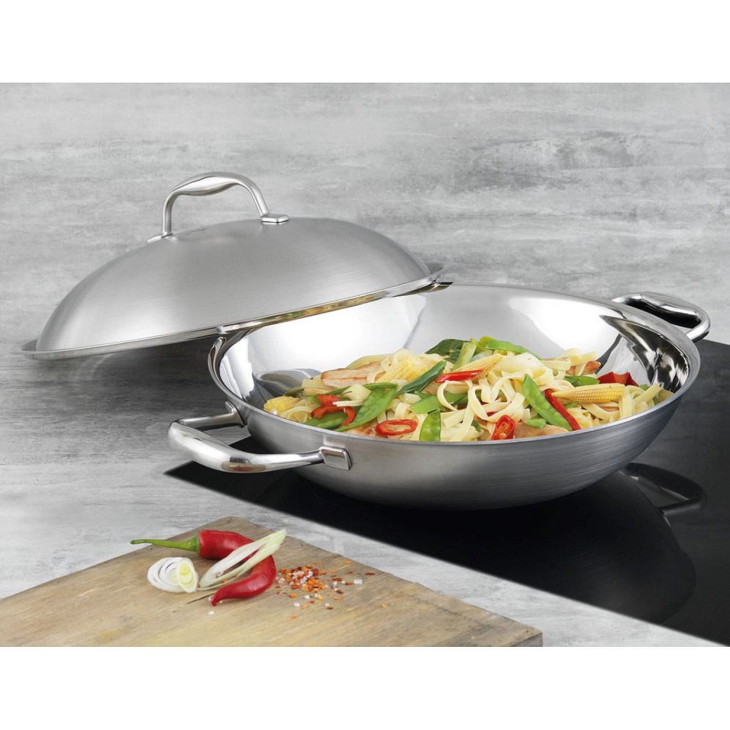 Kuhn Rikon stainless steel High Dome Wok 32 cm | Knivesworld.eu