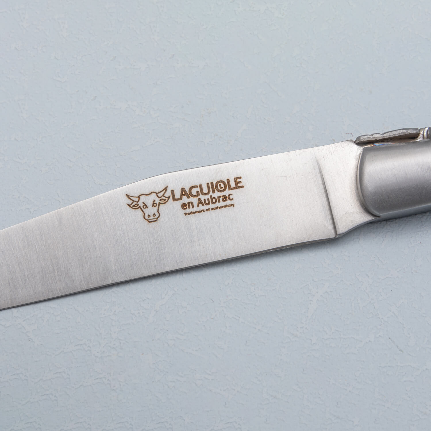 Laguiole Steak Knife Set from Aubrac by Buffalo Horn Knivesworld.eu