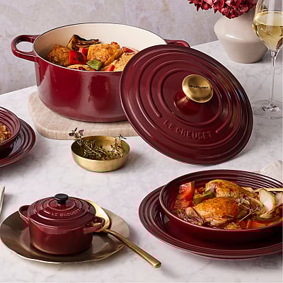 Le Creuset Signature Casserole 26 cm Garnet