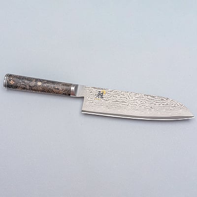 Miyabi 5000MCD 67 Black Santoku 18 cm
