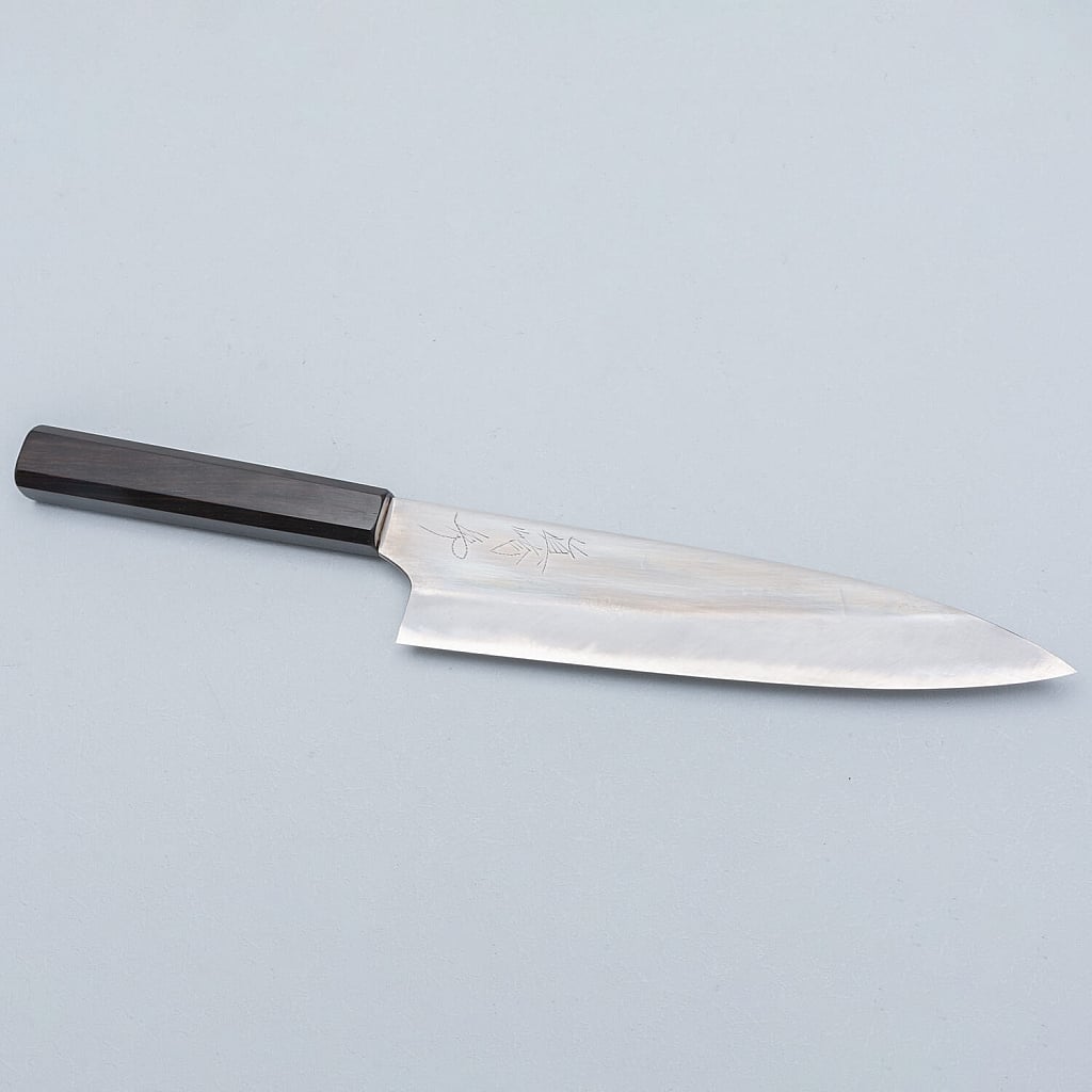 mazaki-naoki-white2-migaki-