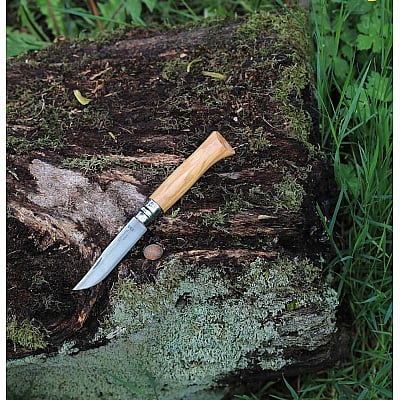 Opinel Zakmes met Olijfhout no. 8 Roestvrij