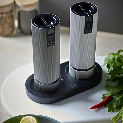 Peugeot Linea Salz- und Pfeffermühle Untersetzer Bambus Schwarz