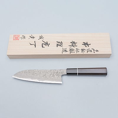 Shigeki Tanaka SG2 Damascus Ebony Ring Santoku 16.5 cm