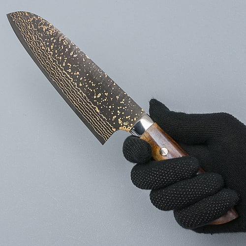 Takeshi Saji VG10 Rainbow Etched Cowhorn Santoku 16.5 cm