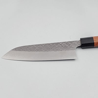 Yoshimi Kato VG10 Tsuchime Damast Rosewood Santoku 17 cm