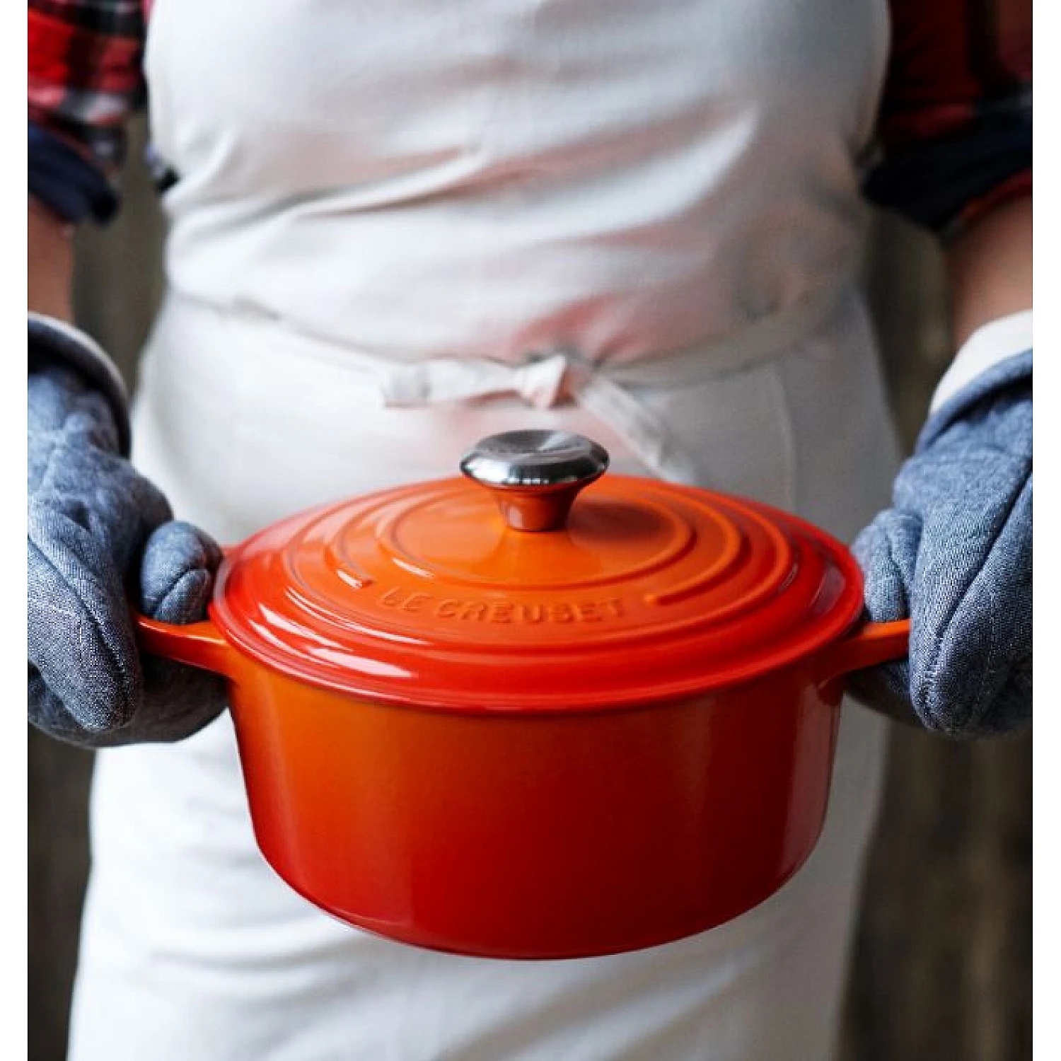 Le Creuset Signature Casserole 18 cm Orange Red | Knivesworld.eu