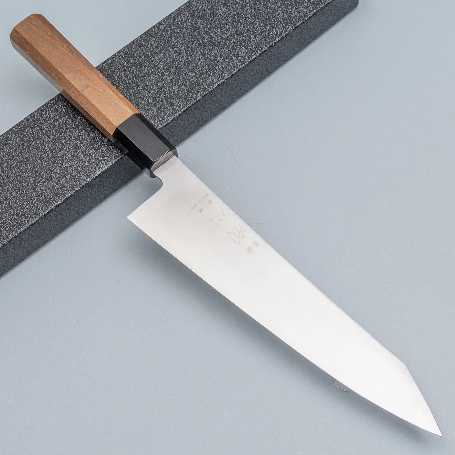 harapekkoriさん Hatsukokoro Hayabusa Ginsan Kiritsuke 21 cm | Knivesworld.eu