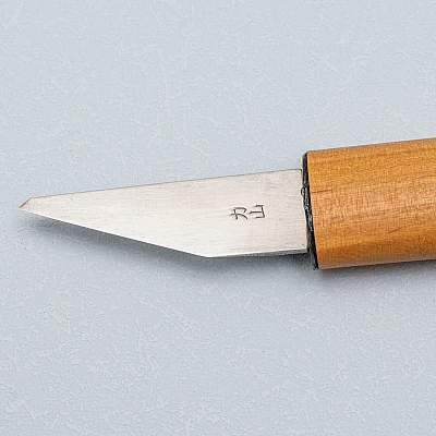 Kanetsune Kiridashi Rikizan Knife Cherry Wood