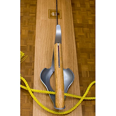 Laguiole champagne saber oak wood