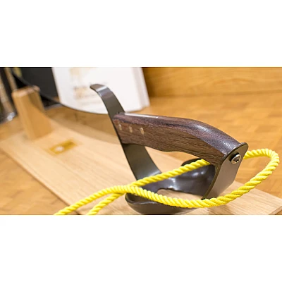 Laguiole Champagne Saber Palo Santo