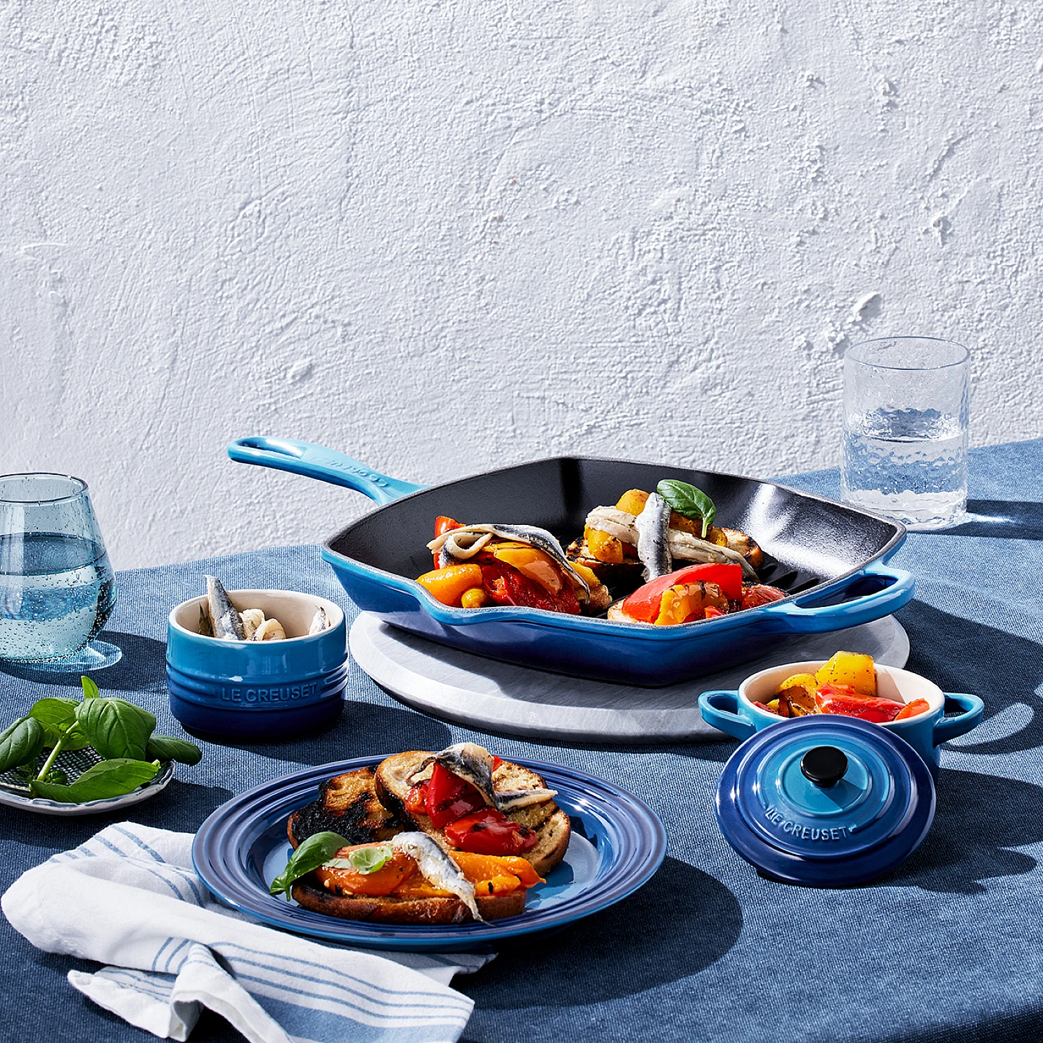 Le Creuset Grill Pan Square 26 cm Azure | Knivesworld.eu