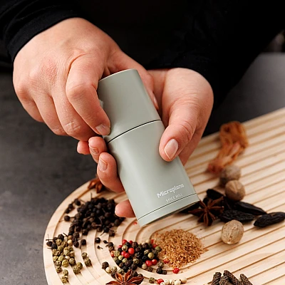 Microplane Kruidenmolen Sage Green