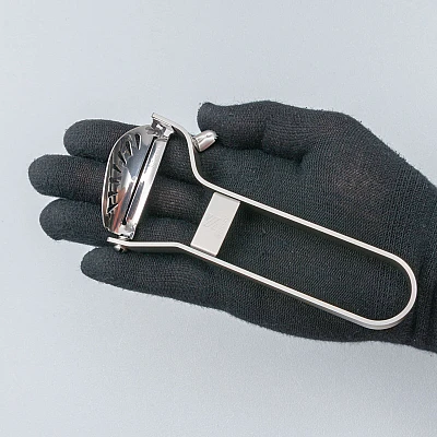 Shigeru Smoopy Japanese Thin Peeler