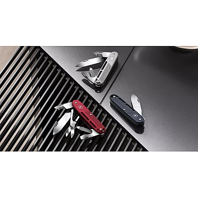 Victorinox Synergy X Alox Zakmes Blauw (10 functies)