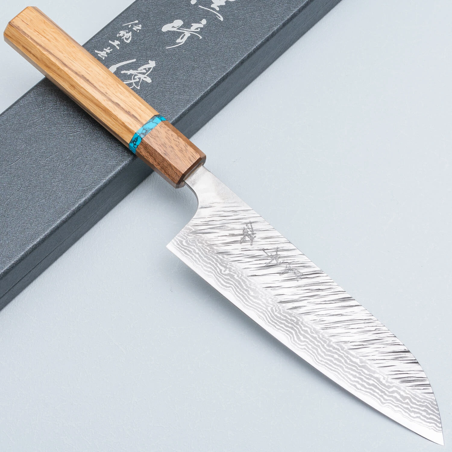 Yu Kurosaki Fujin VG10 Oak Turquoise Wenge Santoku 16.5 cm - ZVD