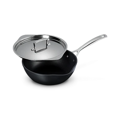 Le Creuset TNS Les Forgees Sauteerpan 24 cm Met Schenktuiten En Deksel 