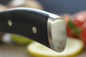 De wusthof classic ikon heeft een prachtig design